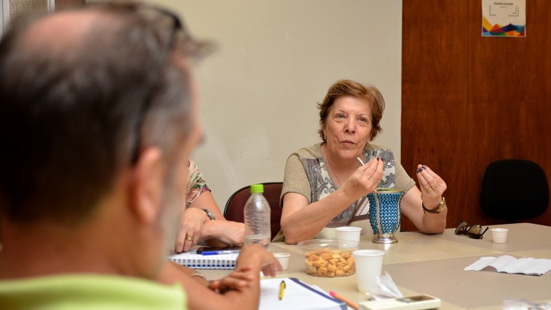 Imagem da professora Berenice Rojas Souto