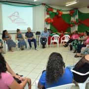 Grupo se reuniu em círculos para fazer um balanço dos dez meses de curso