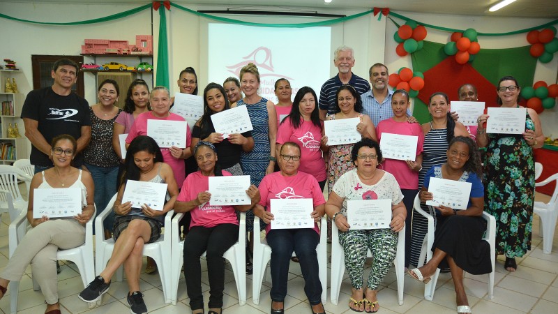 Turma de 2019 do curso de cuidadoras de idosos, pessoas acamadas e/ou com deficiência