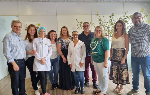 Restaurante Popular serve 1280 refeições diárias a pessoas em situação de vulnerabilidade social.
