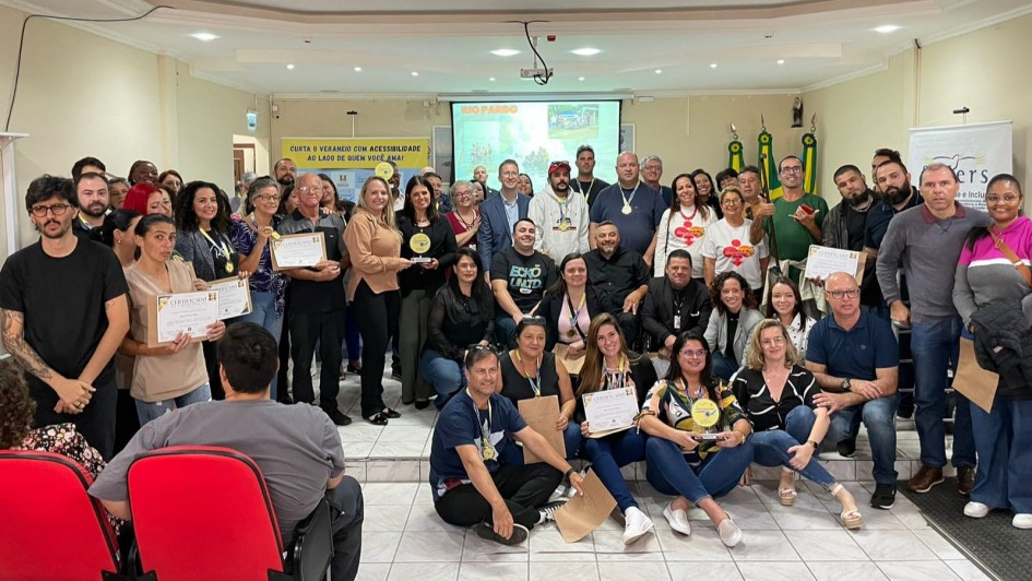 Foto com todos os homenageados