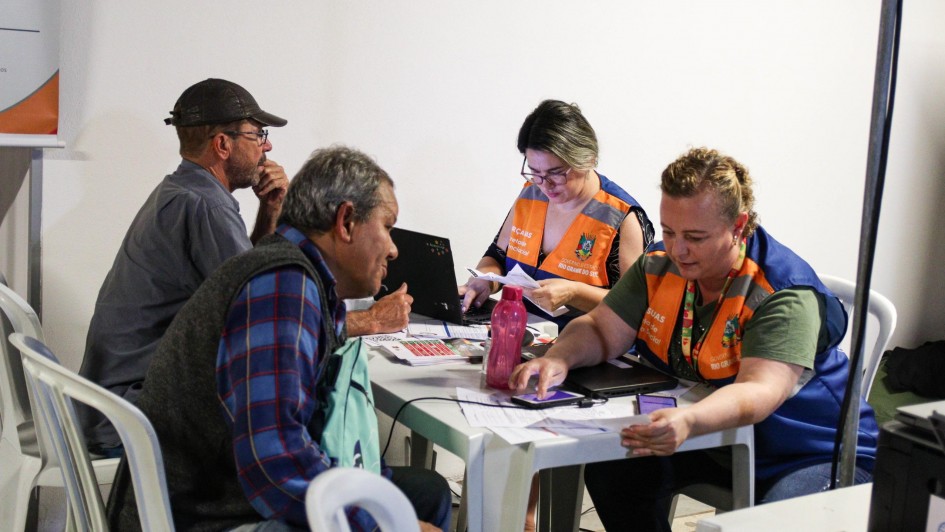 A equipe da Sedes orientou 433 pessoas durante o mutirão Central Cidadania