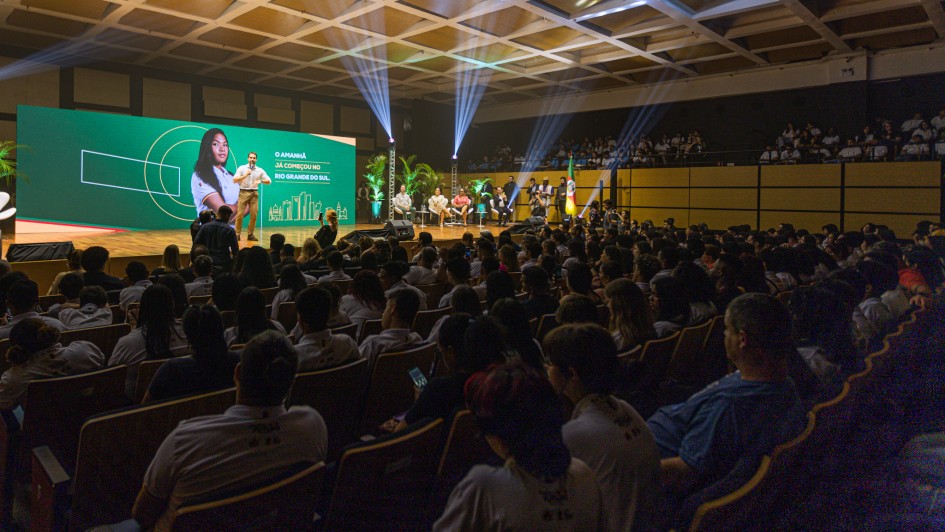 Mais de 700 participantes foram recepcionados pelo governador Eduardo Leite, na Casa da Ospa 