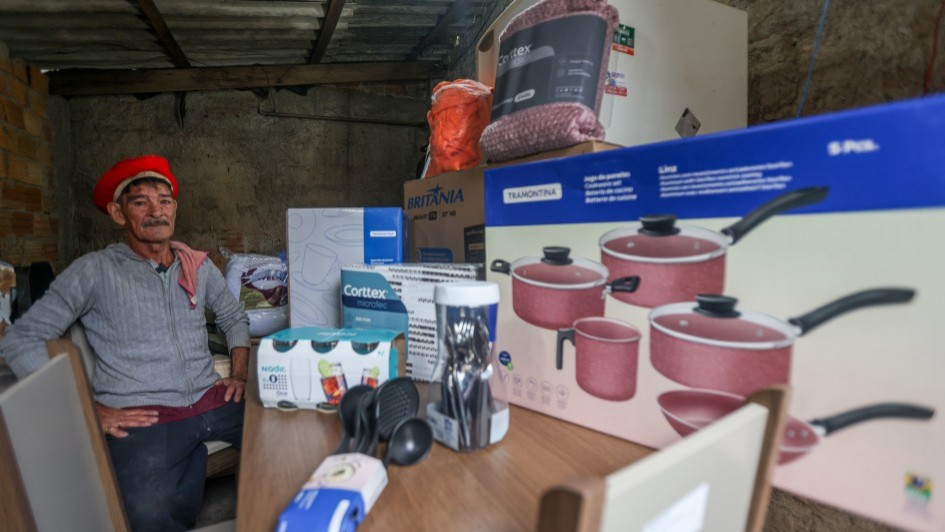 Projeto Cuidar Tchê 60+ distribuiu 583 kits personalizáveis, com itens para cozinha, dormitório, mobilidade e eletroeletrônicos