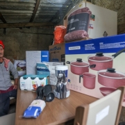 Projeto Cuidar Tchê 60+ distribuiu 583 kits personalizáveis, com itens para cozinha, dormitório, mobilidade e eletroeletrônicos