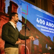Com a presença do governador Eduardo Leite, foram celebrados convênios do Estado com municípios da região missioneira