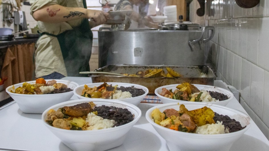 Segundo a Pnad 2024, 85,2% dos domic&iacute;lios ga&uacute;chos apresentam alimenta&ccedil;&atilde;o adequada 